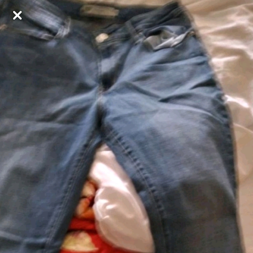 Mid rise jeans